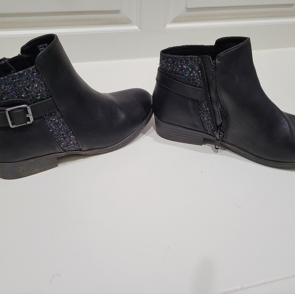 Little girl booties
